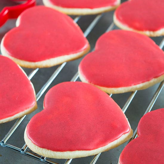 Why Cinnamon Icing is Your Must-Try for Perfect Cutout Cookies